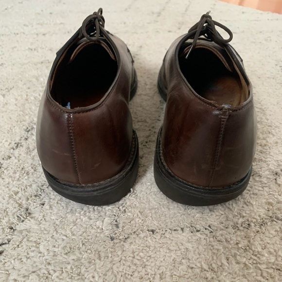 Allen Edmonds Kennett oxfords - Picture 2 of 5